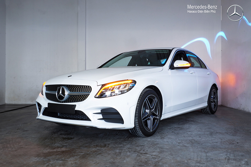 Giá xe Mercedes C180 AMG Tháng 8/2021 tại Nha Trang Khánh Hòa