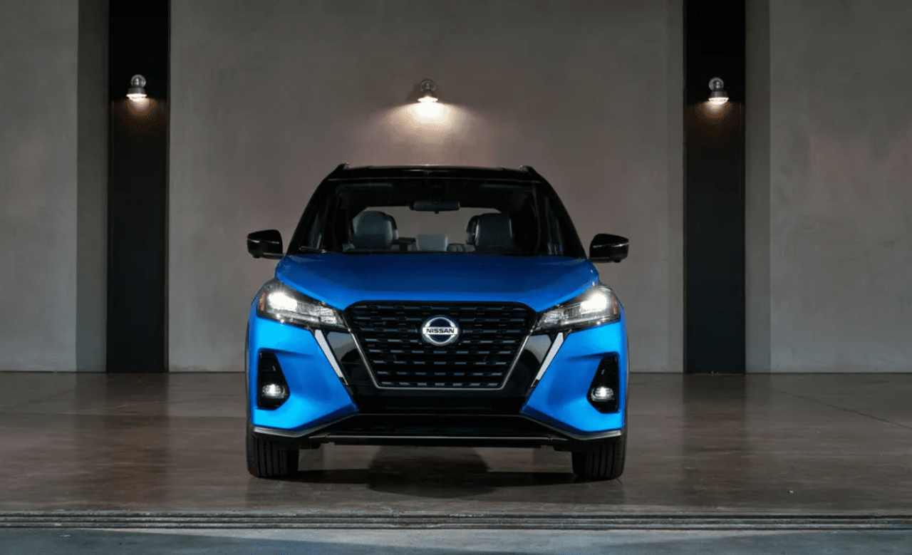 đầu xe Nissan Kicks 2022.