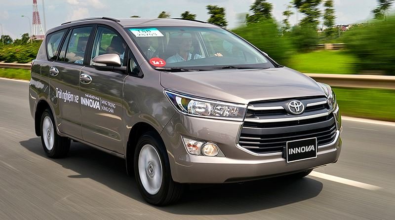 Toyota Innova 2020