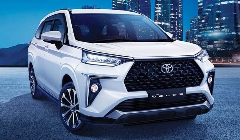 Giá xe Toyota Veloz Cross 2022: giá lăn bánh, khuyến mãi Tháng 12 tại Khánh Hòa